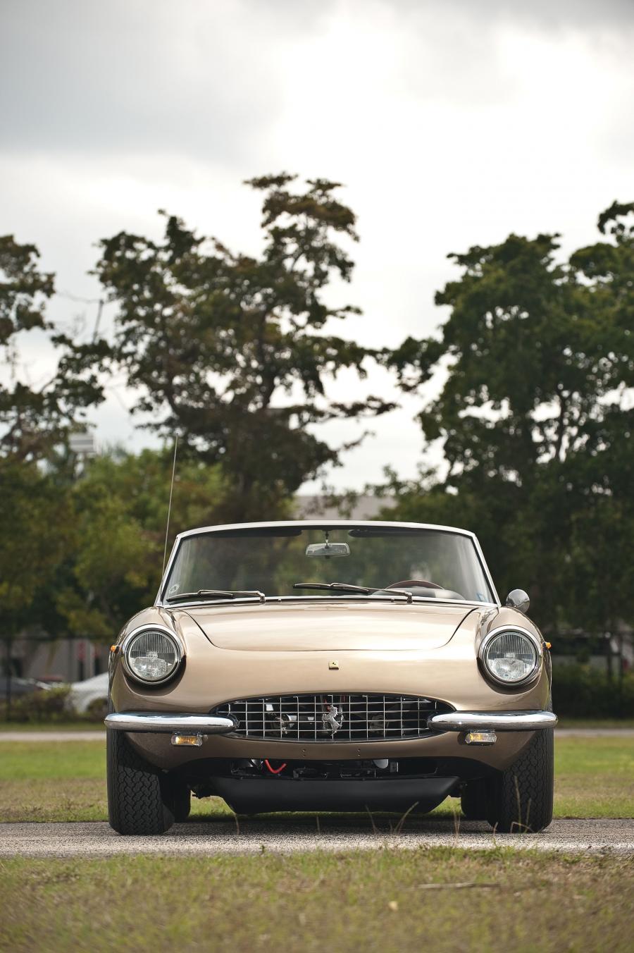  Ferrari 330 GTS 1967 года  (фото 20 из 102)